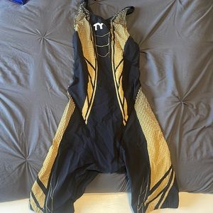 TYR tech suit